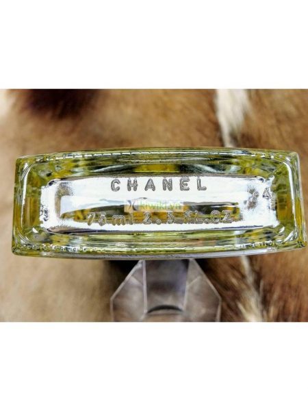 0025-Nước hoa-Chanel No19 Voile Parfume Refreshing Body Mist 75ml5