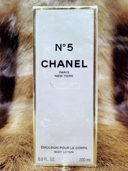 0072-Kem dưỡng thể-CHANEL No 5 Emulsion Pur le Corps Body lotion 200ml -  KIWIKI BOUTIQUE