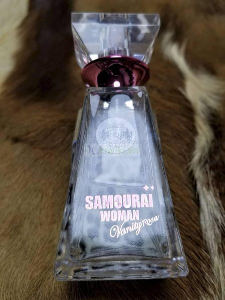 0387-Nước hoa – Alain Delon Samurai Women Vanity Rosa spray 50ml3