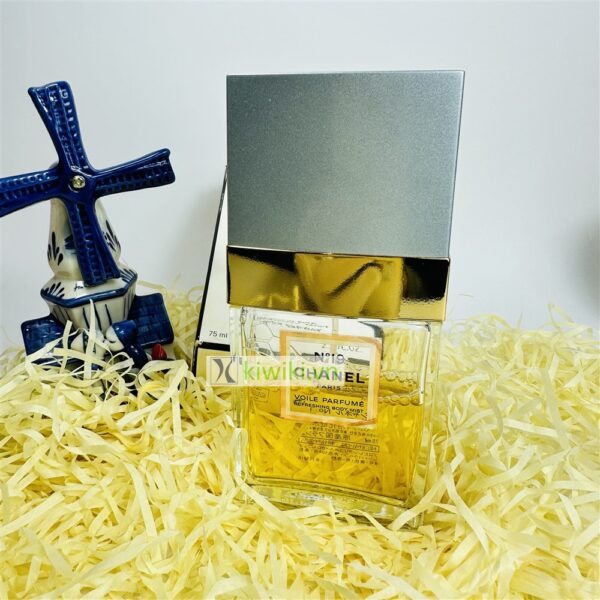 0025-CHANEL No 19 Voile Parfume Refreshing Body Mist 75ml-Nước hoa nữ-Đã sử dụng5
