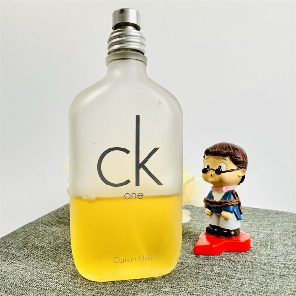 0297-Calvin Klein One EDT perfume spray 100ml-Nước hoa nam/nữ-Đã sử dụng3
