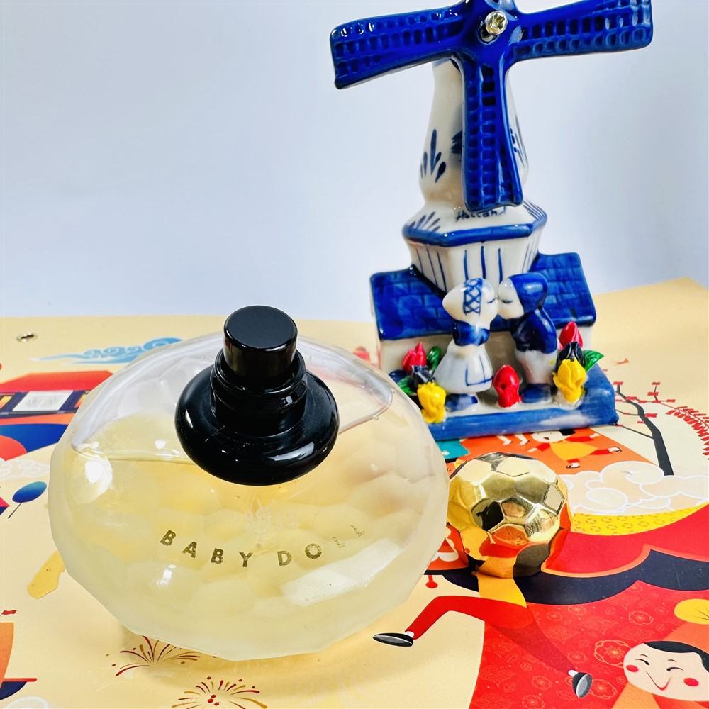 0144-YVES SAINT LAURENT Babydoll EDT spray 50ml-Nước hoa