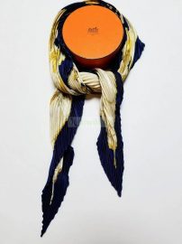 1004-Khăn lụa-HERMES Les Becanes pleated scarf