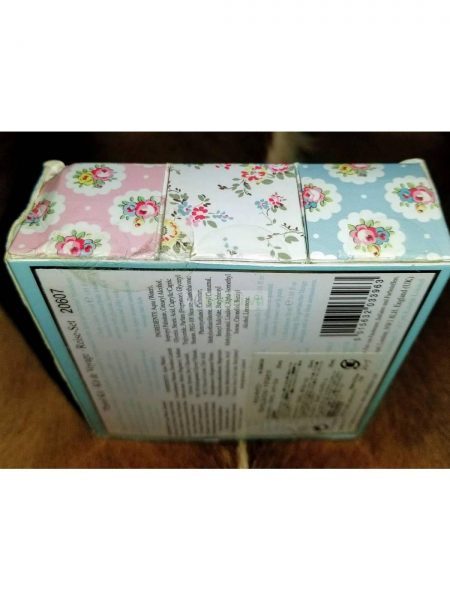 0479-Kem dưỡng-Cath Kidson Delicate Blossom Travel Kit (3x30ml)2