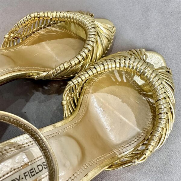 1234-Size 35.5-36-STRAWBERRY FIELDS gold metallic sandals-Sandal nữ-Đã sử dụng6