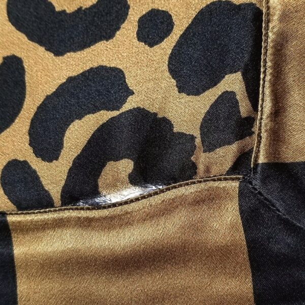 1090-Khăn lụa vuông-ALMA leopard pattern silk scarf (~95cm x 95cm)3