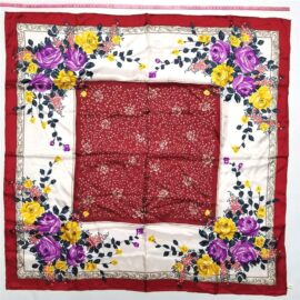 1061-Khăn lụa vuông-Floral silk scarf (~87cm x 87cm)-Khá mới