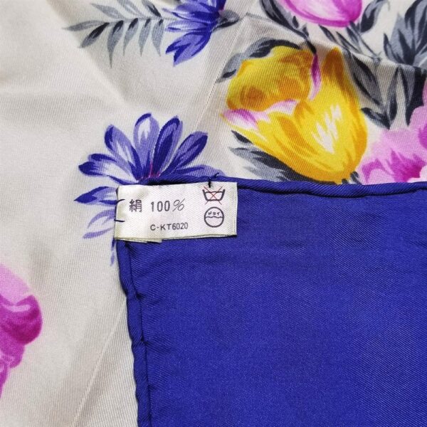 1067-Khăn lụa vuông-Floral theme silk carf (~86cm x 86cm)-Khá mới4