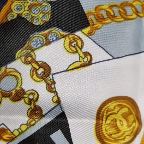 1119-Khăn lụa-Fake CHANEL silk scarf (~88 x 88cm)-Không giao dịch6