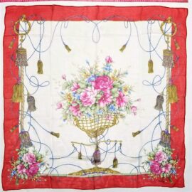 1095-Khăn lụa vuông-Belle Rose floral scarf (~87cm x 87cm)-Khá mới