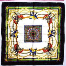 1103-Khăn vuông-Polyester scarf (~88cm x 88cm)-Gần như mới