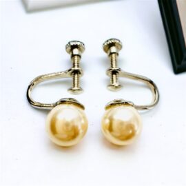 0920-Bông tai nữ-Faux pearl screw back studs earrings-Khá mới