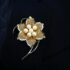 0952-Ghim cài áo-Gold plated & faux pearl flower brooch-Khá mới1