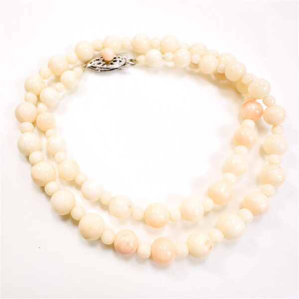0841-Dây chuyền nữ-Angel Skin Coral Bead necklace-Khá mới2