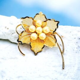 0952-Ghim cài áo-Gold plated & faux pearl flower brooch-Khá mới