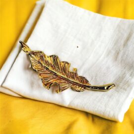 0976-Ghim cài áo-Gold plated Leaf brooch-Khá mới