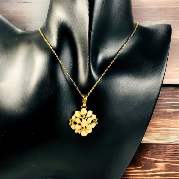 0820-Dây chuyền nữ-Gold color & flower pendant necklace1