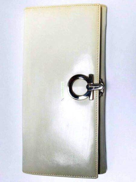 1730-Ví dài nữ-Salvatore Ferragamo patent leather wallet0