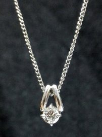 0593-Dây chuyền nữ-DIAMOND & PLATINUM necklace