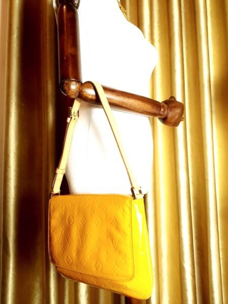 2502-Túi đeo vai-LOUIS VUITTON Thompson Street yellow vernis leather shoulder bag2