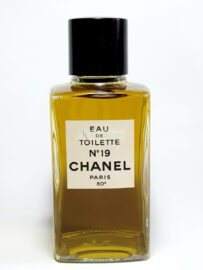 2964-Nước hoa nữ-Chanel No 19 EDT P.M splash 118ml