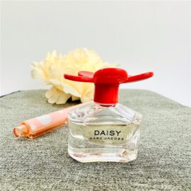 3089-MARC JACOB Daisy EDT splash 4ml-Nước hoa nữ-Đã sử dụng