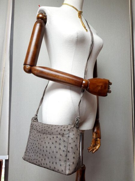 4016-Túi đeo chéo-TAKECHI ostrich leather crossbody bag1