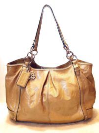 4333-Túi xách tay/đeo vai-COACH patent leather tote bag