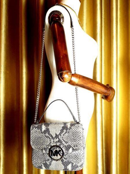 4163-Túi đeo vai/đeo chéo-MICHAEL KORS python patent crossbody bag3