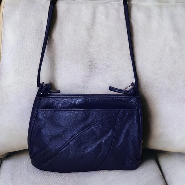 4480-Túi đeo chéo-Dark blue leather crossbody bag0