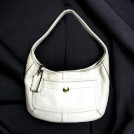 6544-Túi xách tay/đeo vai-COACH white leather hobo bag
