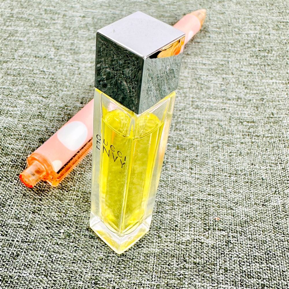 GUCCI ENVY イエロー香水100ml ❤️GUCCI ENVY FOR WOMAN 3.4 oz 100 ml Eau de Toilette