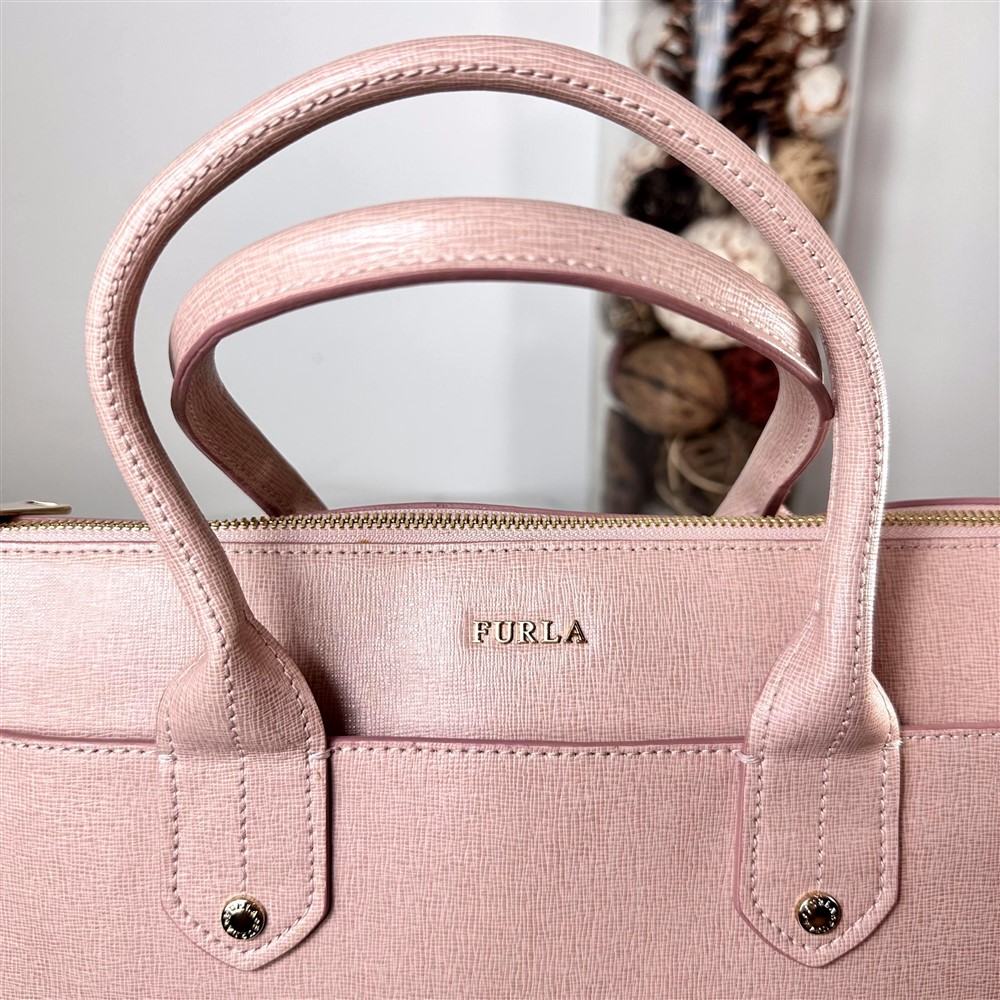 Furla deals linda satchel