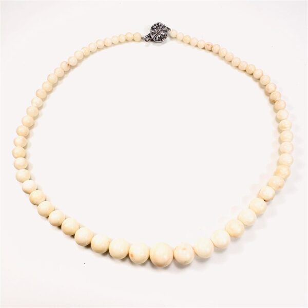 2267-Dây chuyền nữ-Angel Skin Coral Bead necklace-Khá mới1