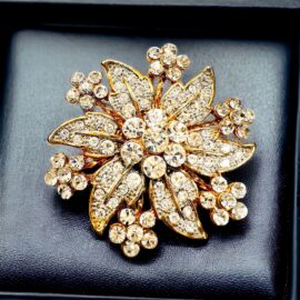 2343-Ghim cài áo-Gold color & crystal flower Brooch-Như mới