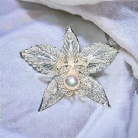 2338-Ghim cài áo-Silver & Akoya pearl flower brooch-Như mới
