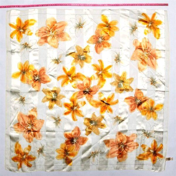 1298-Khăn lụa vuông-MENARD Lily flower silk scarf (~88cm x 88cm)-Gần như mới0