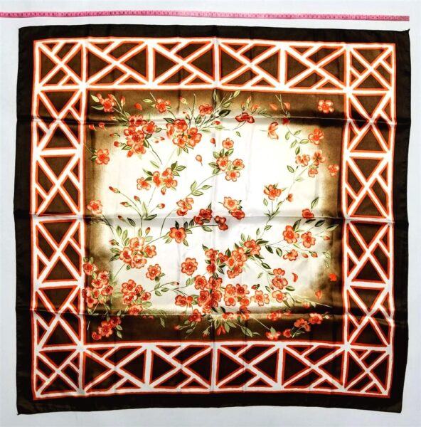 4906-Khăn vuông-Polyester scarf (~88cm x 88cm)-Gần như mới0