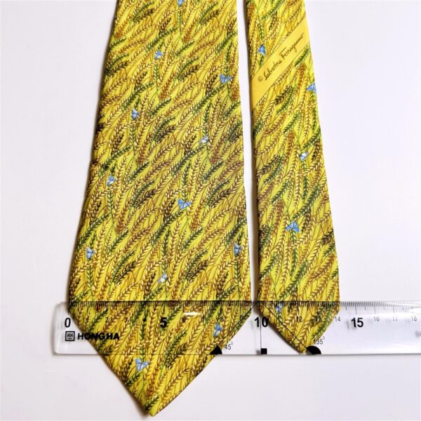 3624-Caravat-SALVATORE FERRAGAMO silk tie-Gần như mới3