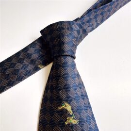 3660-Caravat-BURBERRYS silk tie-Gần như mới